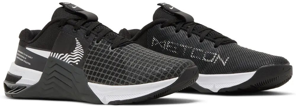 Nike Metcon 8 "Black/Dark Smoke Grey