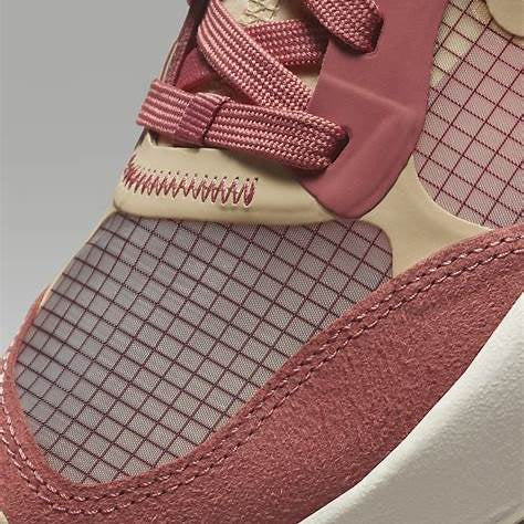 Jordan Delta 3 Low WMNS – Canyon Pink / Cherrywood Red (DM3384-600)