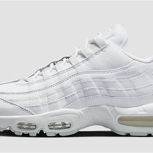 Nike W Air Max 95 – White / Metallic Silver
